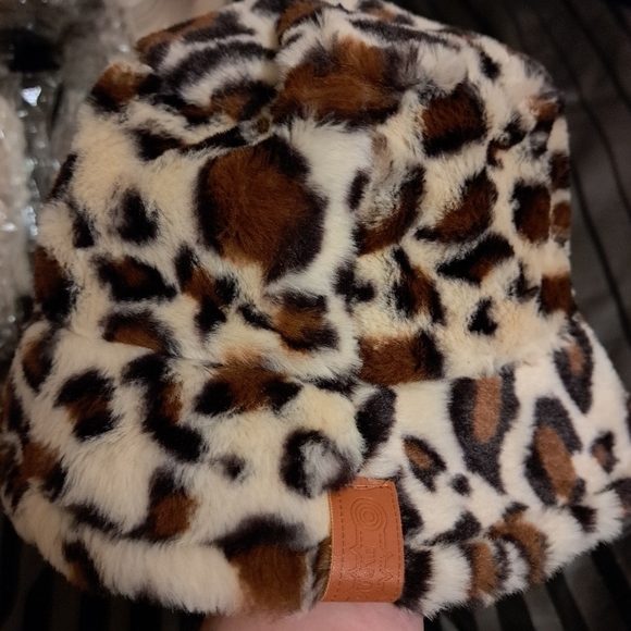 𝅺C.c Knitted Confetti Beanies Brand New - Picture 11 of 15